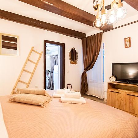 Saint Marco35Th Apartment Брашов Екстериор снимка