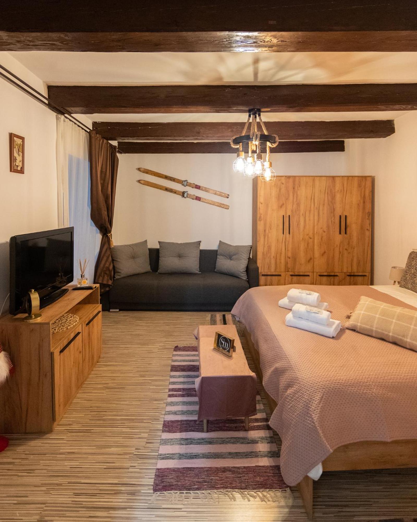Saint Marco35Th Apartment Брашов Екстериор снимка